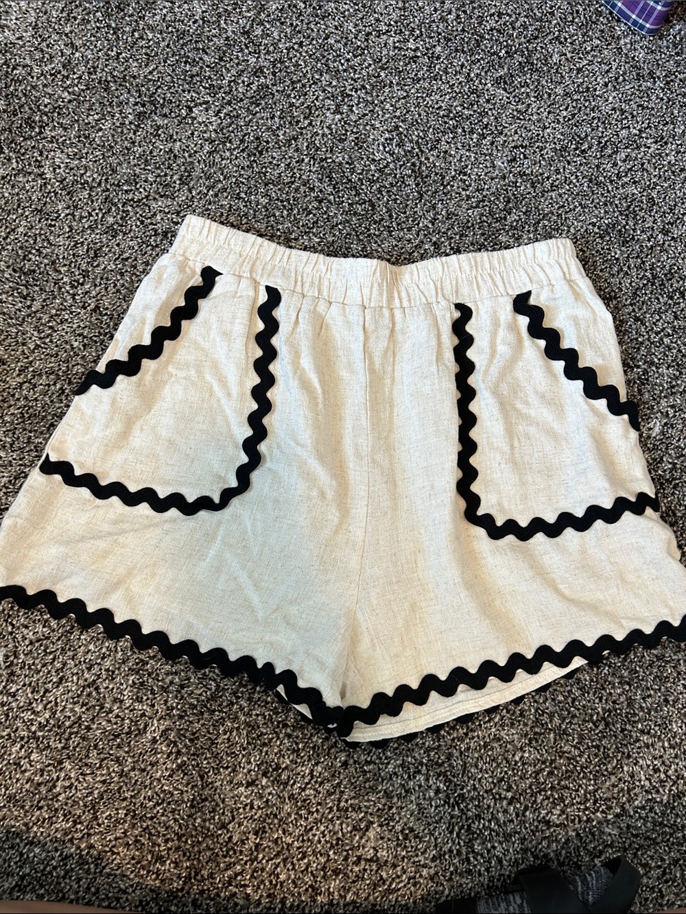 NWT Blu Pepper Linen Shorts